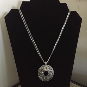 Circle Pendant Fashion Necklace